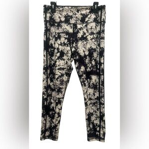 ZYIA Bracken Piping 14/16 light & tight 7/8 abstract designed black leggings